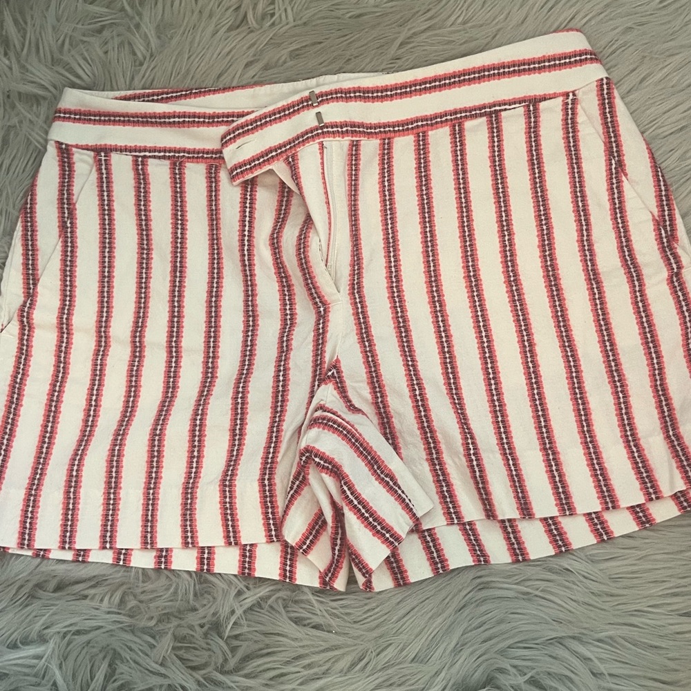 Women’s Loft shorts